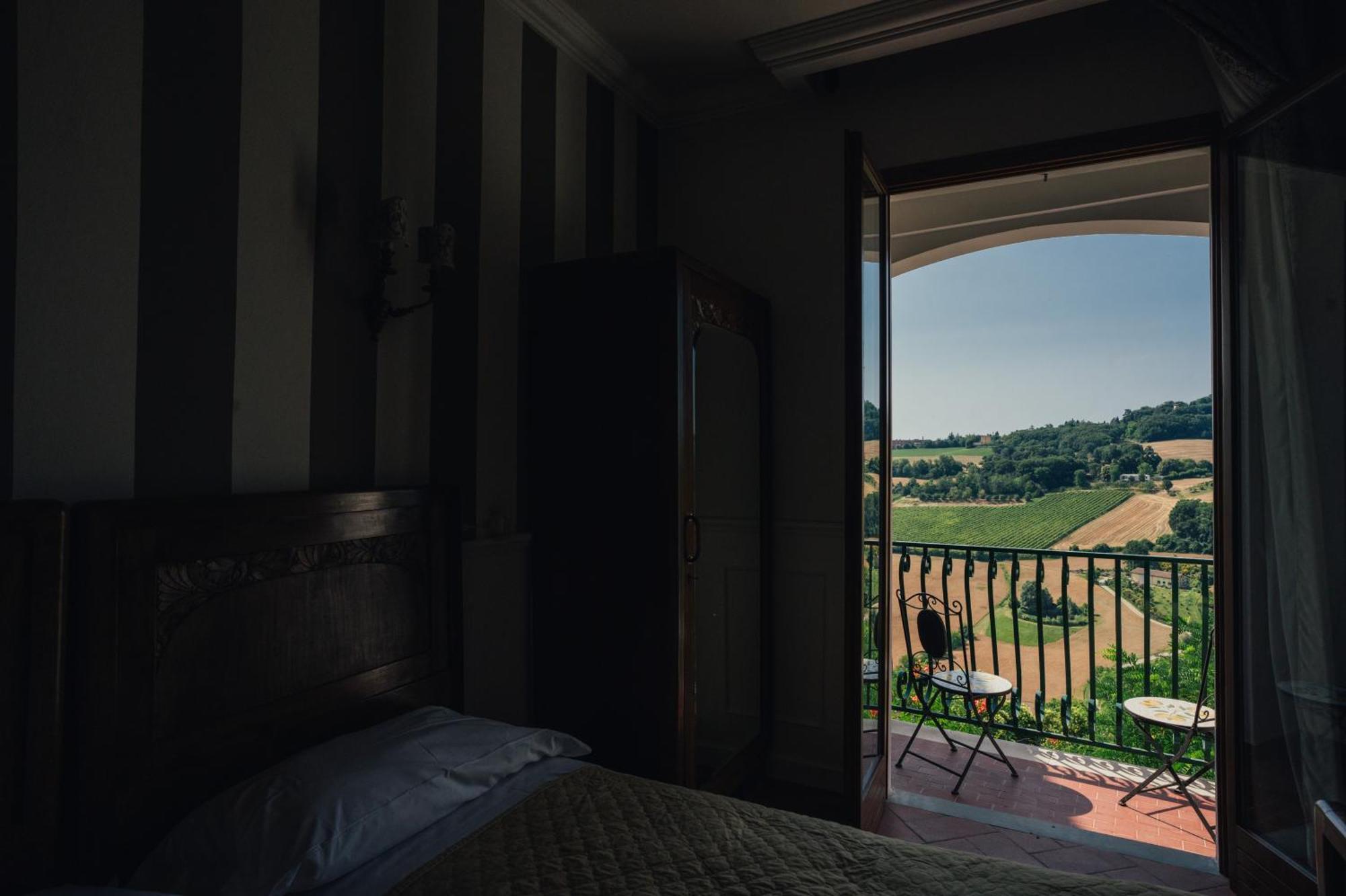 Locanda Dolcevita Dozza Zewnętrze zdjęcie